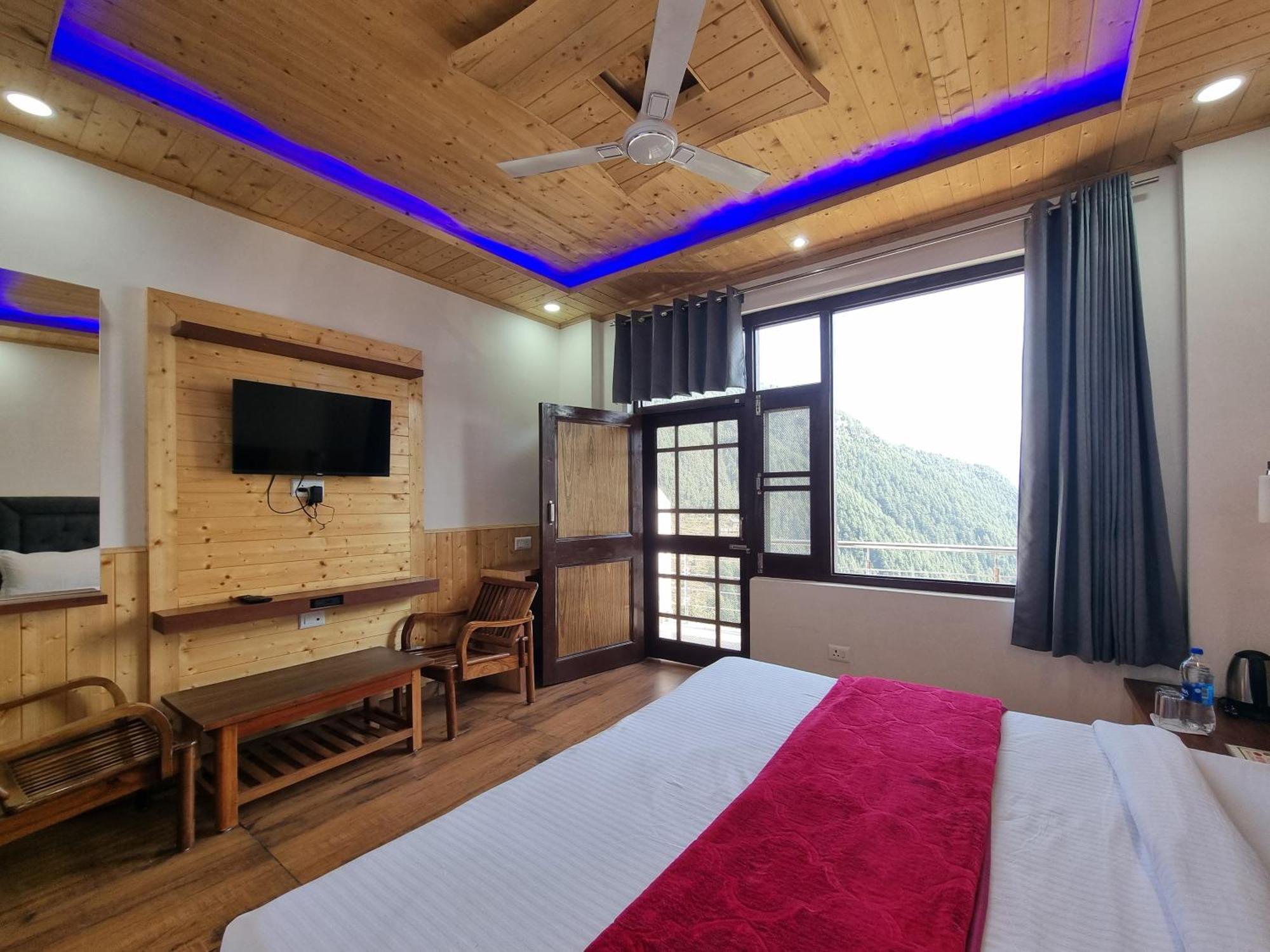 Grand Kailash Khajjiar 戴尔豪斯 外观 照片